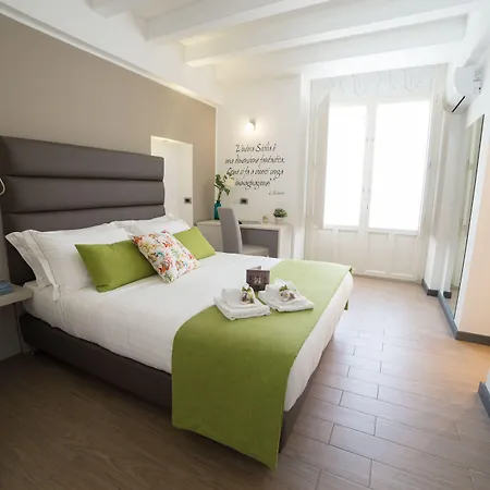 ベッド・アンド・ブレックファスト Palazzo Sisto Exclusive カターニア