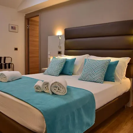 ベッド・アンド・ブレックファスト Palazzo Sisto Exclusive カターニア